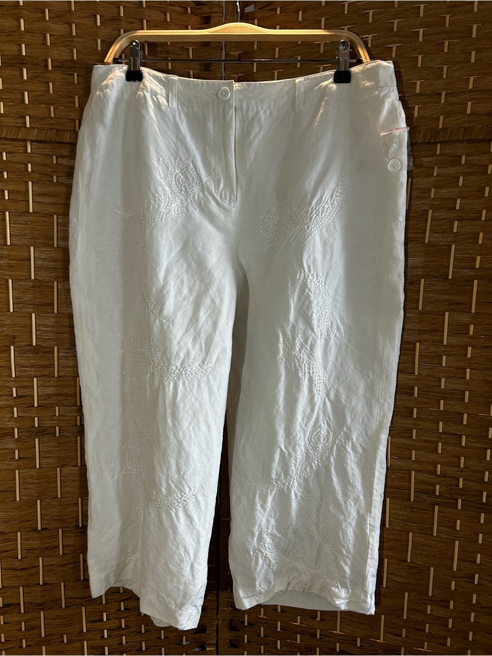 Larry Levine White Linen Blend Embroidered Crop Pants Women’s 14 Resort NWOT